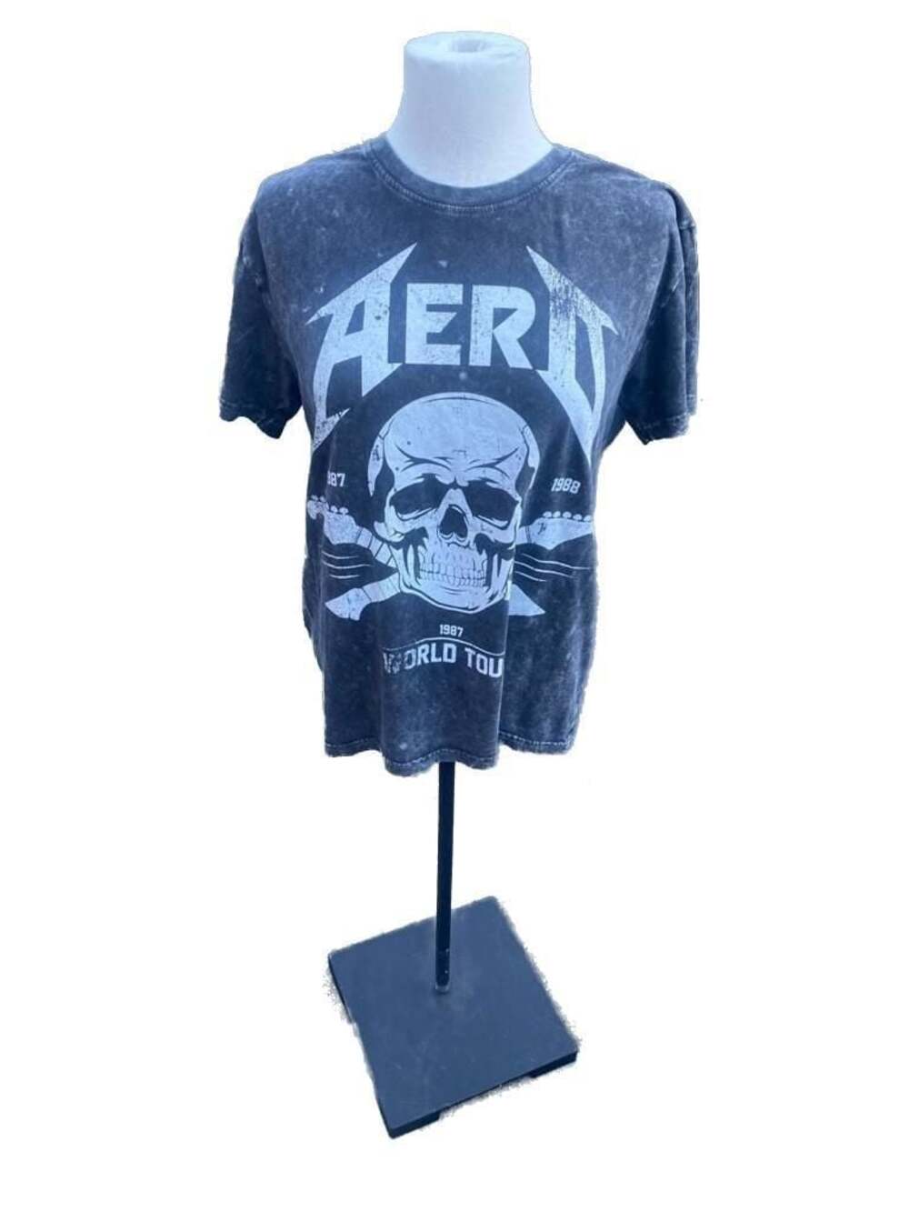 Aeropostale 1987 World Tour Skull Graphic Acid Wash T-Shirt